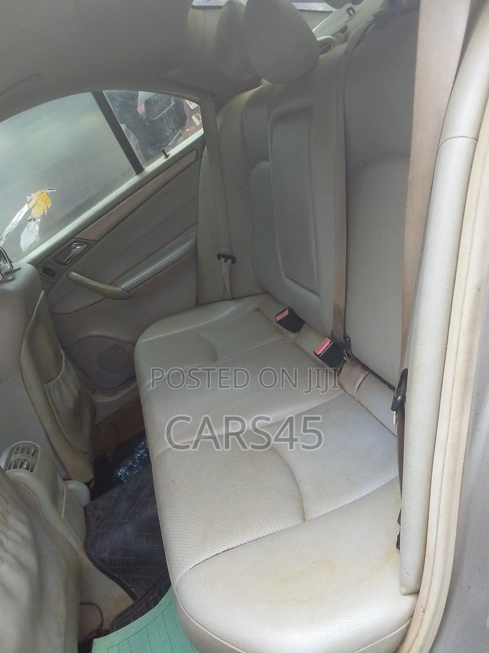 Mercedes-Benz 230E 2003 Silver