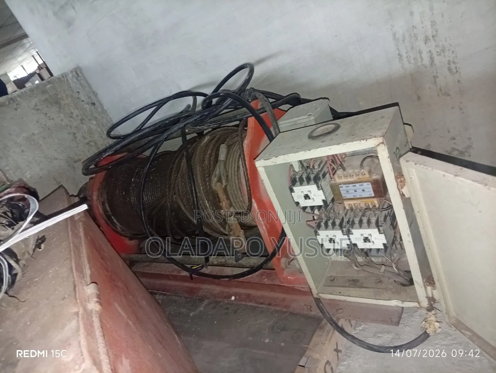 Electric Hoist/ Winch