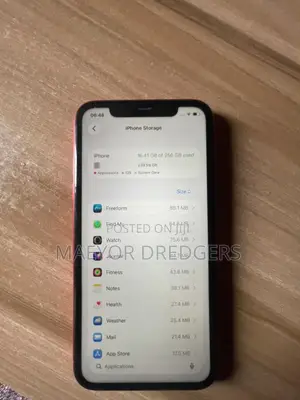 Apple iPhone 11 256 GB Red
