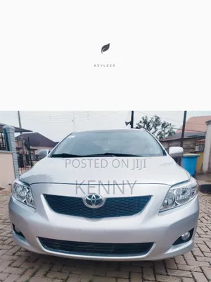Toyota Corolla 2010 Silver
