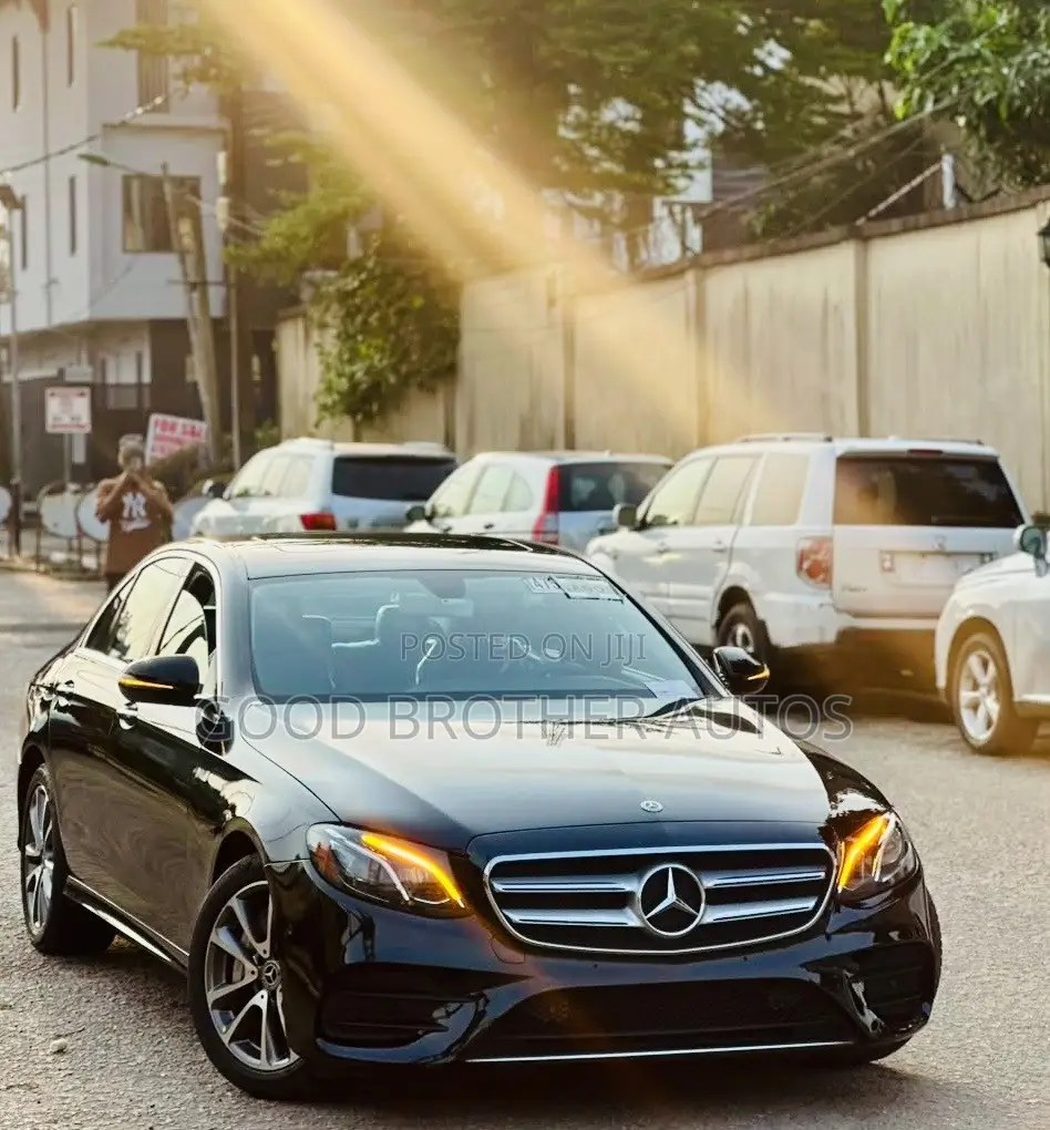 Mercedes-Benz E400 2018 Black