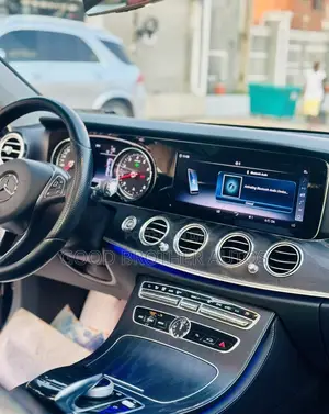 Mercedes-Benz E400 2018 Black