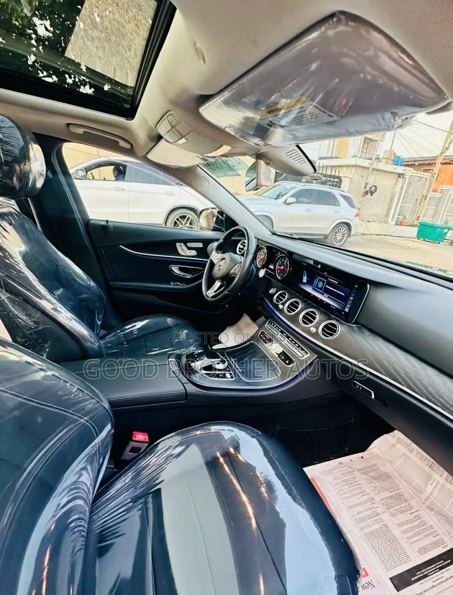 Mercedes-Benz E400 2018 Black