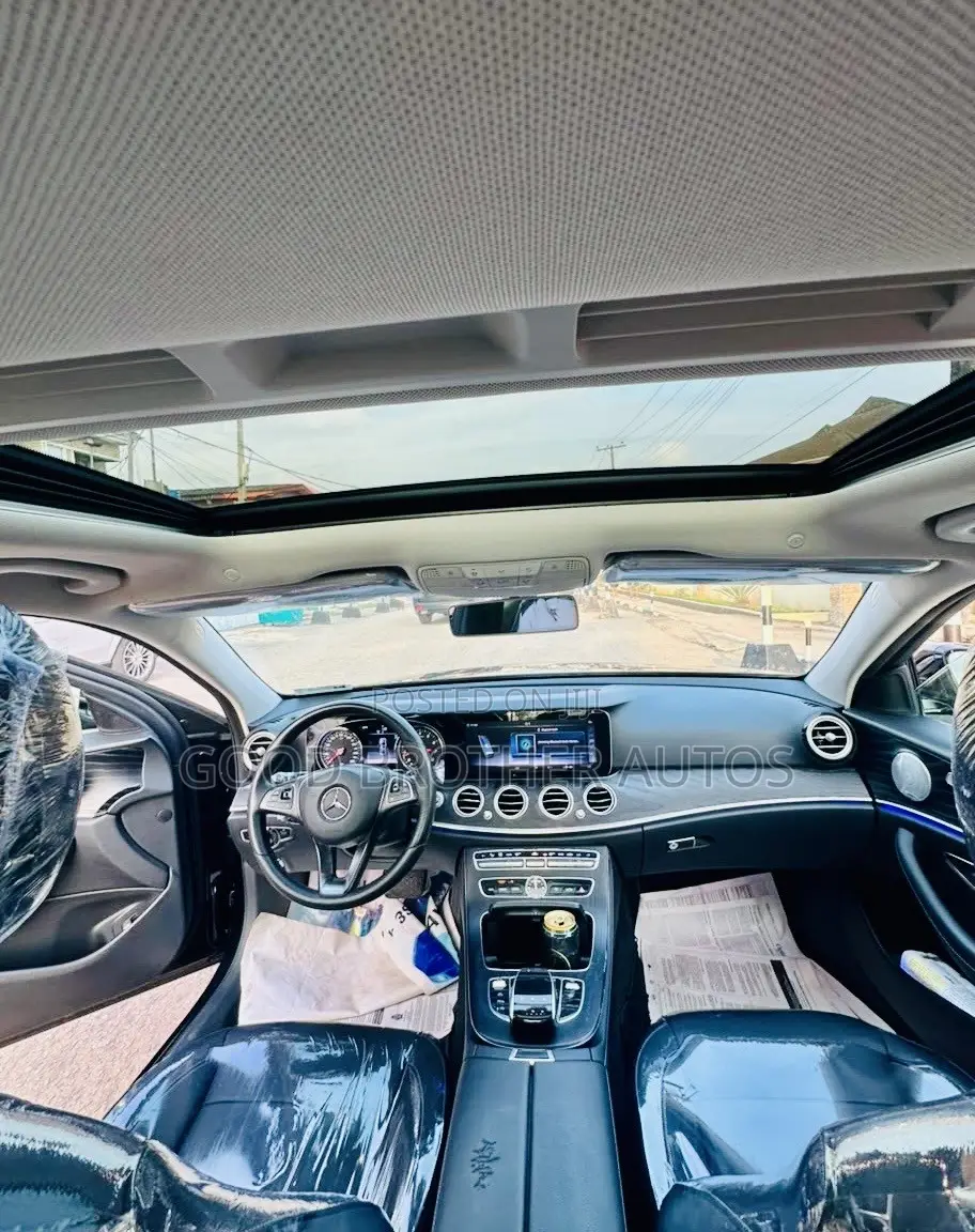 Mercedes-Benz E400 2018 Black