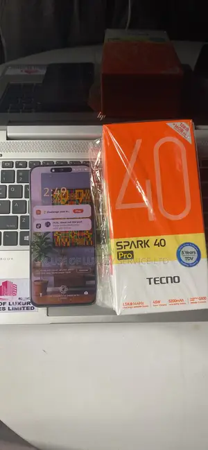 Tecno Spark 40 128 GB Black