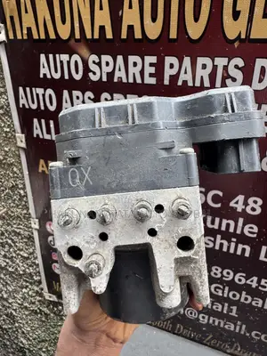 Toyota RAV4 2006–2008 ABS Pump / ABS Module