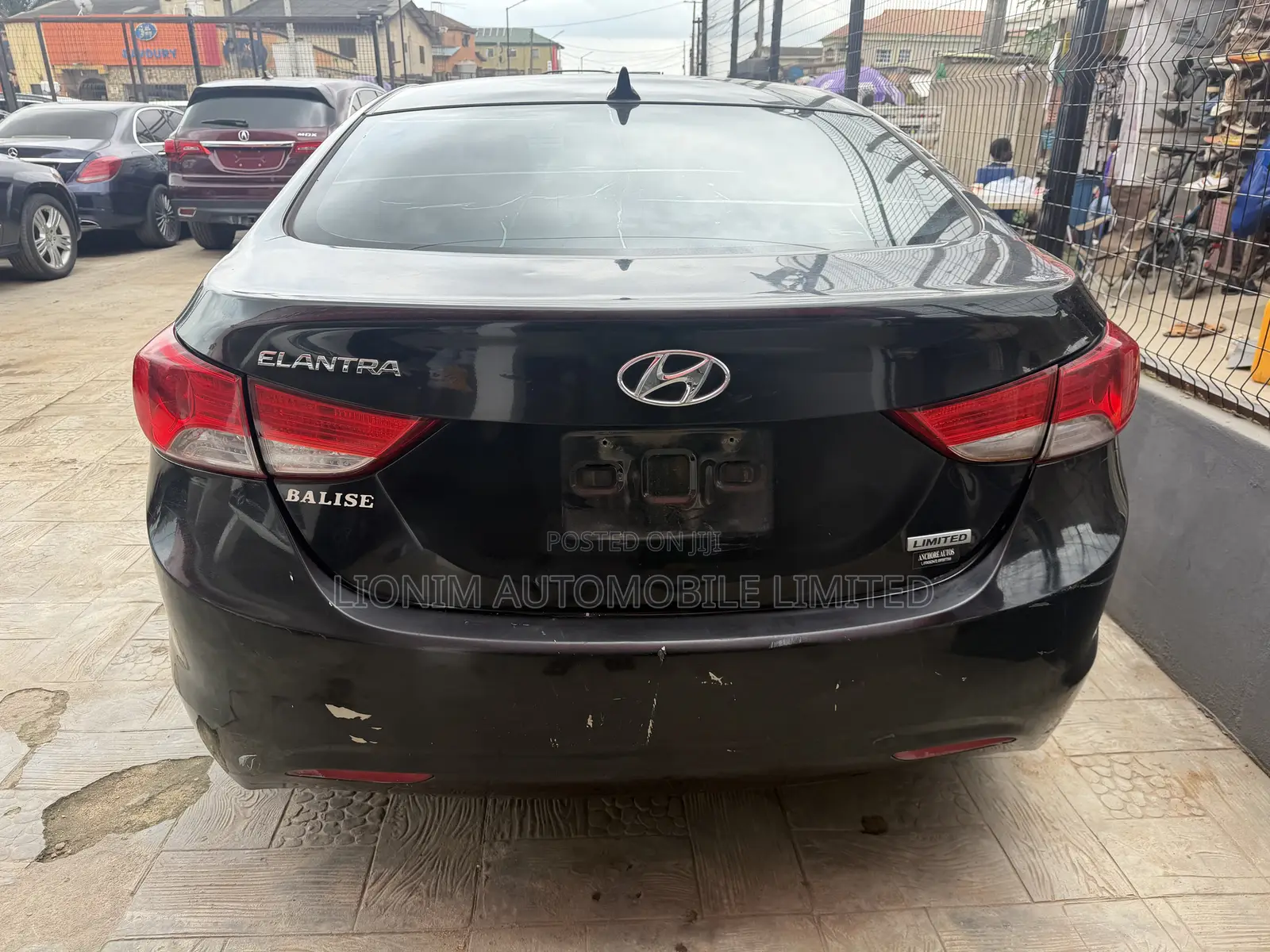 Hyundai Elantra GLS Automatic 2012 Black