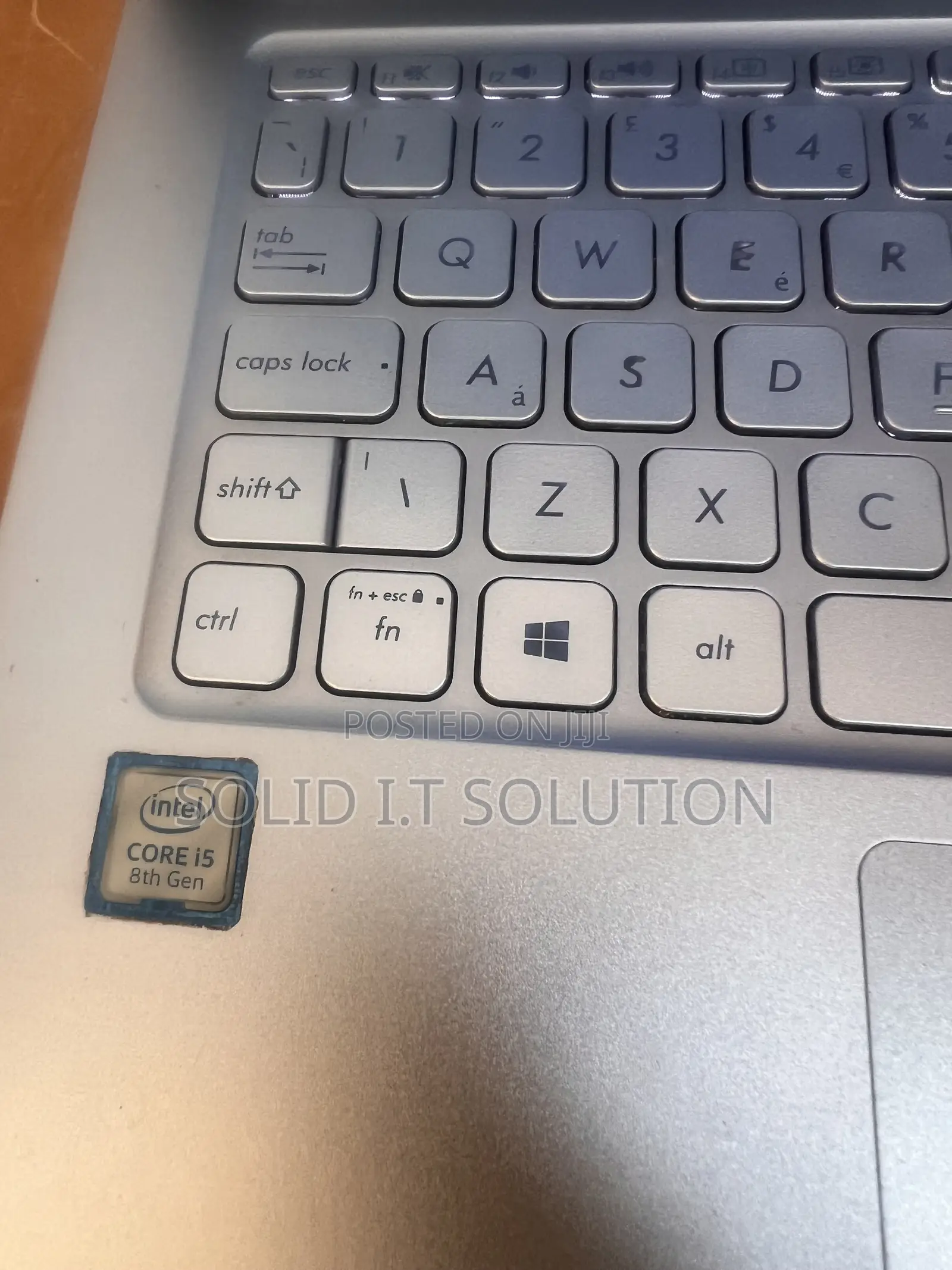 Laptop Asus 8GB Intel Core i5 SSD 128GB