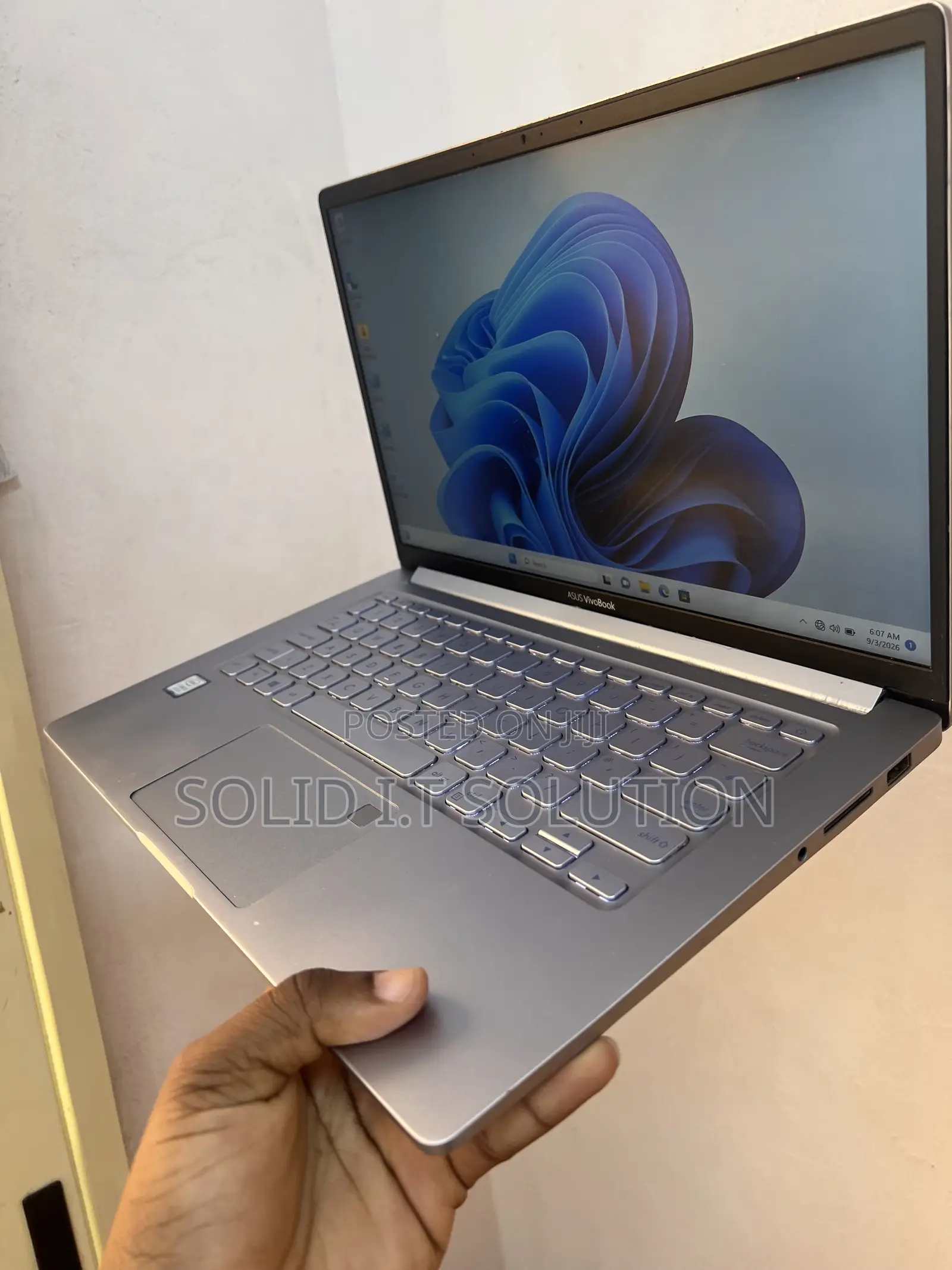 Laptop Asus 8GB Intel Core i5 SSD 128GB