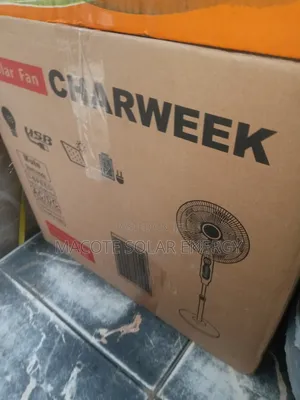 16" Chaweek Solar Litthium Battery Standing Fan
