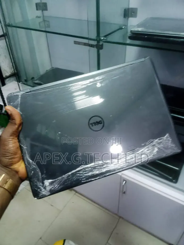 Laptop Dell Latitude 7450 8GB Intel Core i5 SSD 256GB