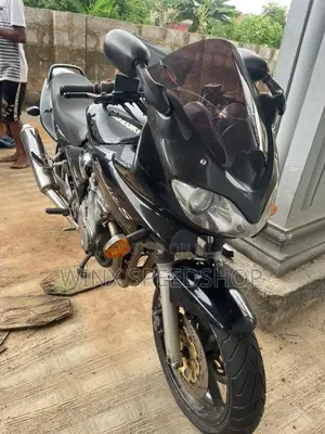 Suzuki Bandit 2004 Black