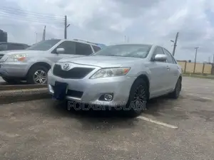 Toyota Camry 2008 Silver