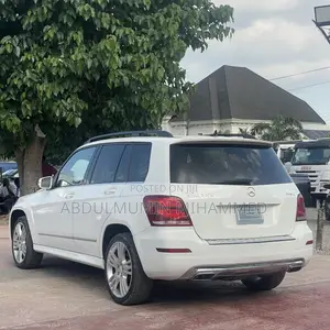 Mercedes-Benz GLK-Class 350 4MATIC 2013 White