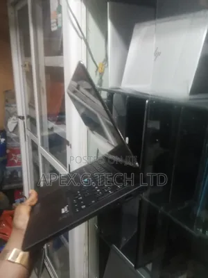 Laptop Dell Latitude 7450 8GB Intel Core i5 SSD 256GB