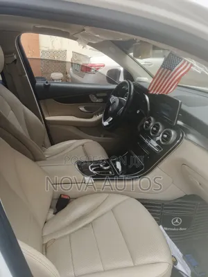 Mercedes-Benz GLC-Class 2017 White