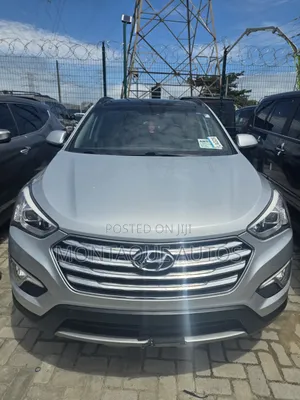 Hyundai Santa Fe 2017 Silver