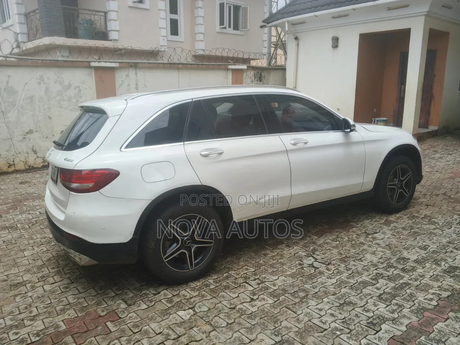 Mercedes-Benz GLC-Class 2017 White