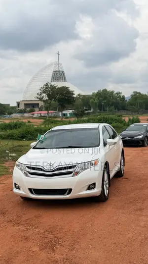 Toyota Venza LE 2013 White