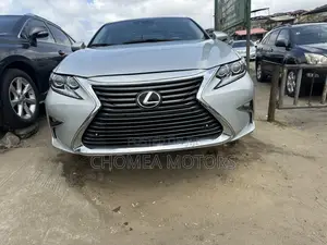 Lexus ES 2016 Silver