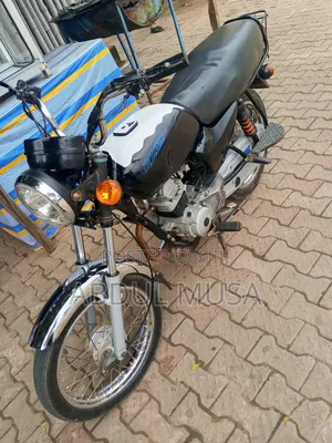 Bajaj Boxer 2017 Black