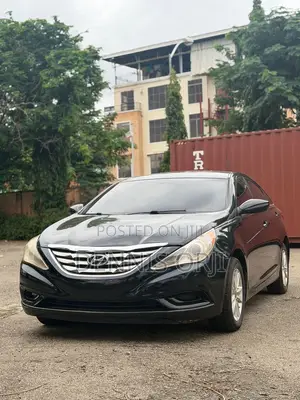 Hyundai Sonata 2012 Black