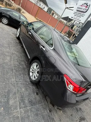 Lexus ES 350 2010 Green