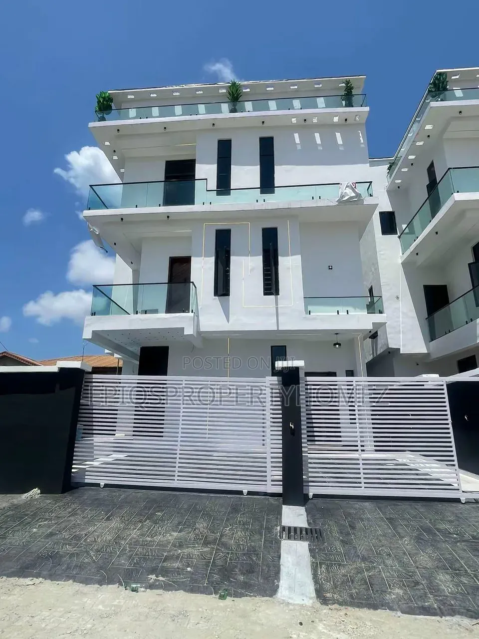 5bedroom Fully Detached Duplex at Ajah