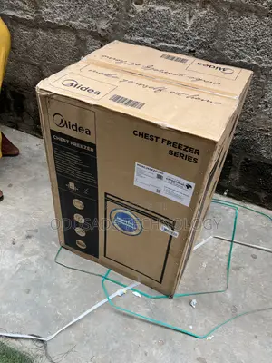 Midea 142L Fast-Cooling Inverter Chest Freezer