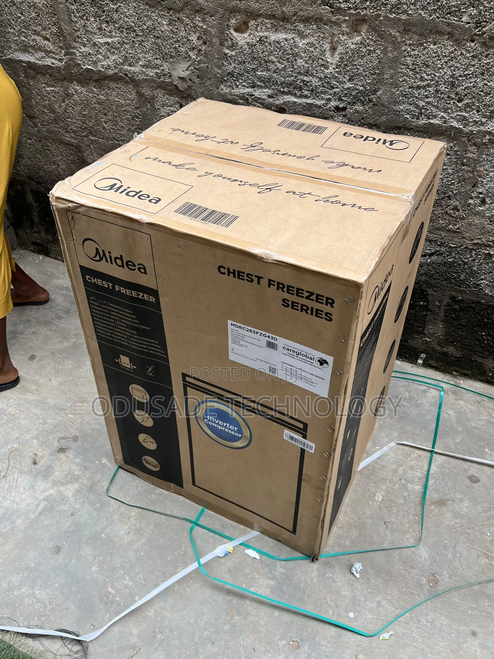 Midea 142L Energy-Saving Inverter Chest Freezer