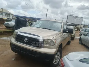 Toyota Tundra 2007 Gold