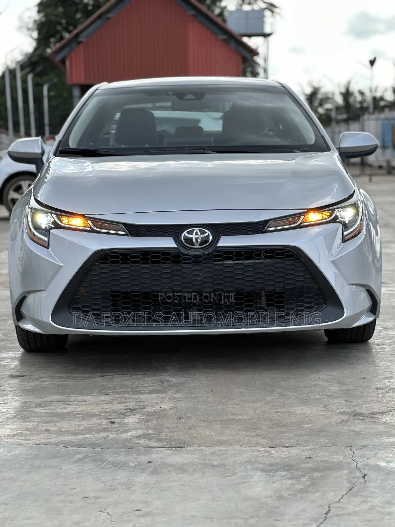 Toyota Corolla L 2020 Silver