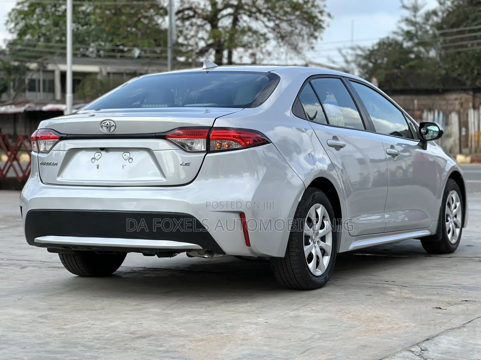 Toyota Corolla L 2020 Silver