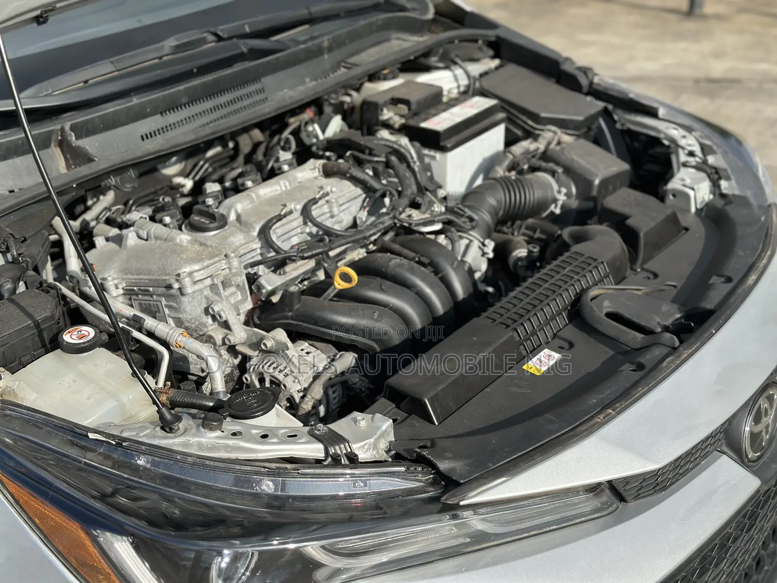 Toyota Corolla L 2020 Silver