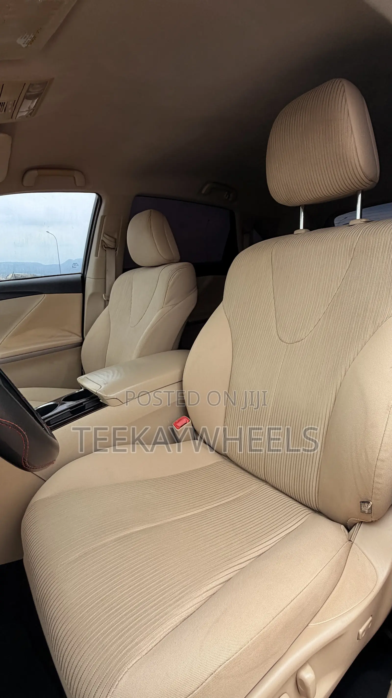 Toyota Venza LE 2012 White