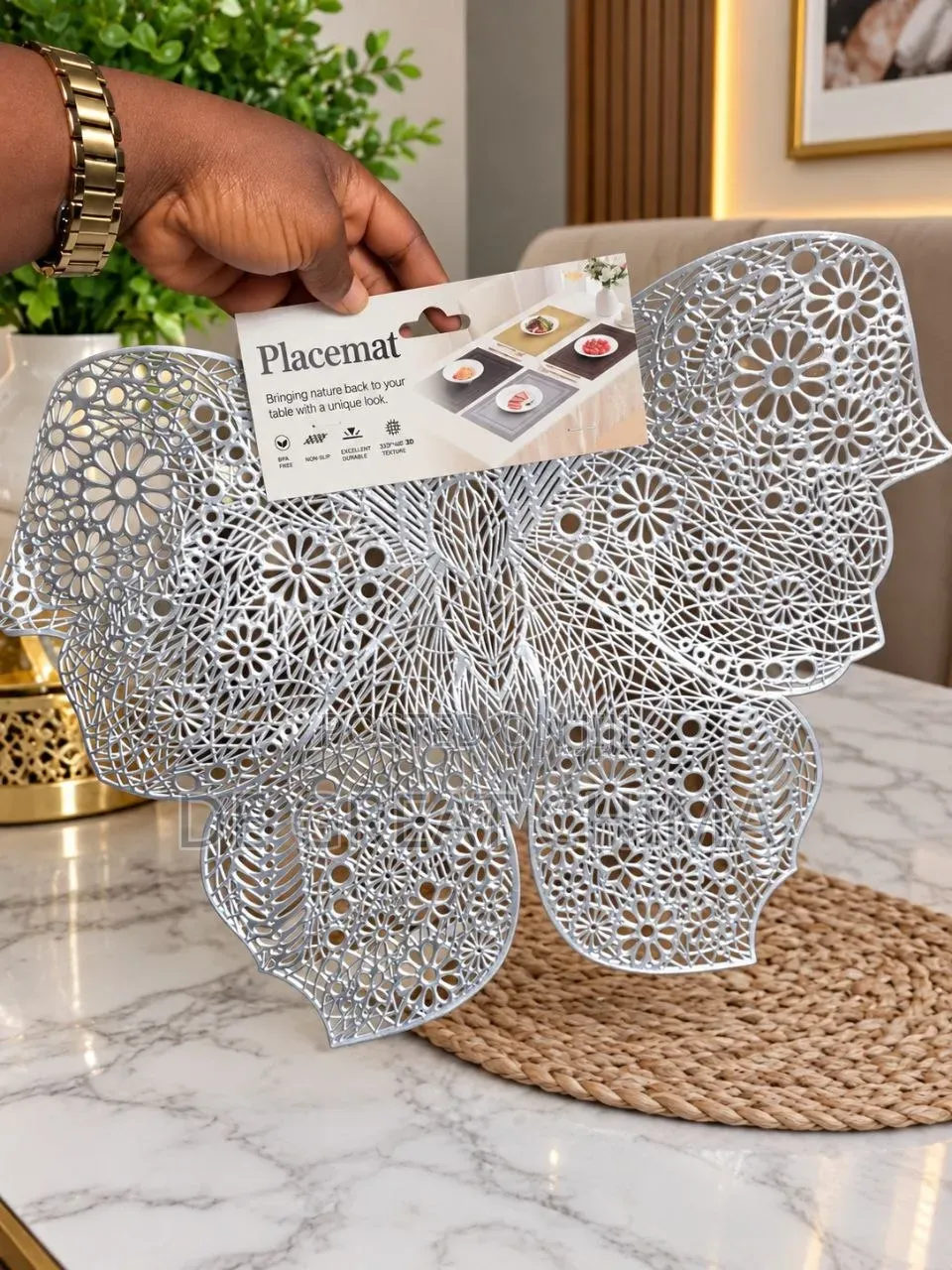 Single Quality Silver Table Mat