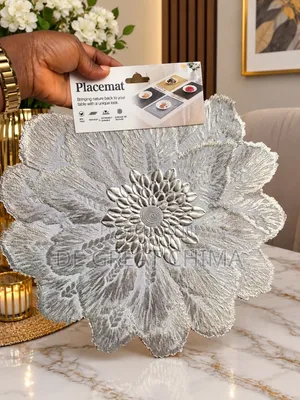 Single Quality Silver Table Mat
