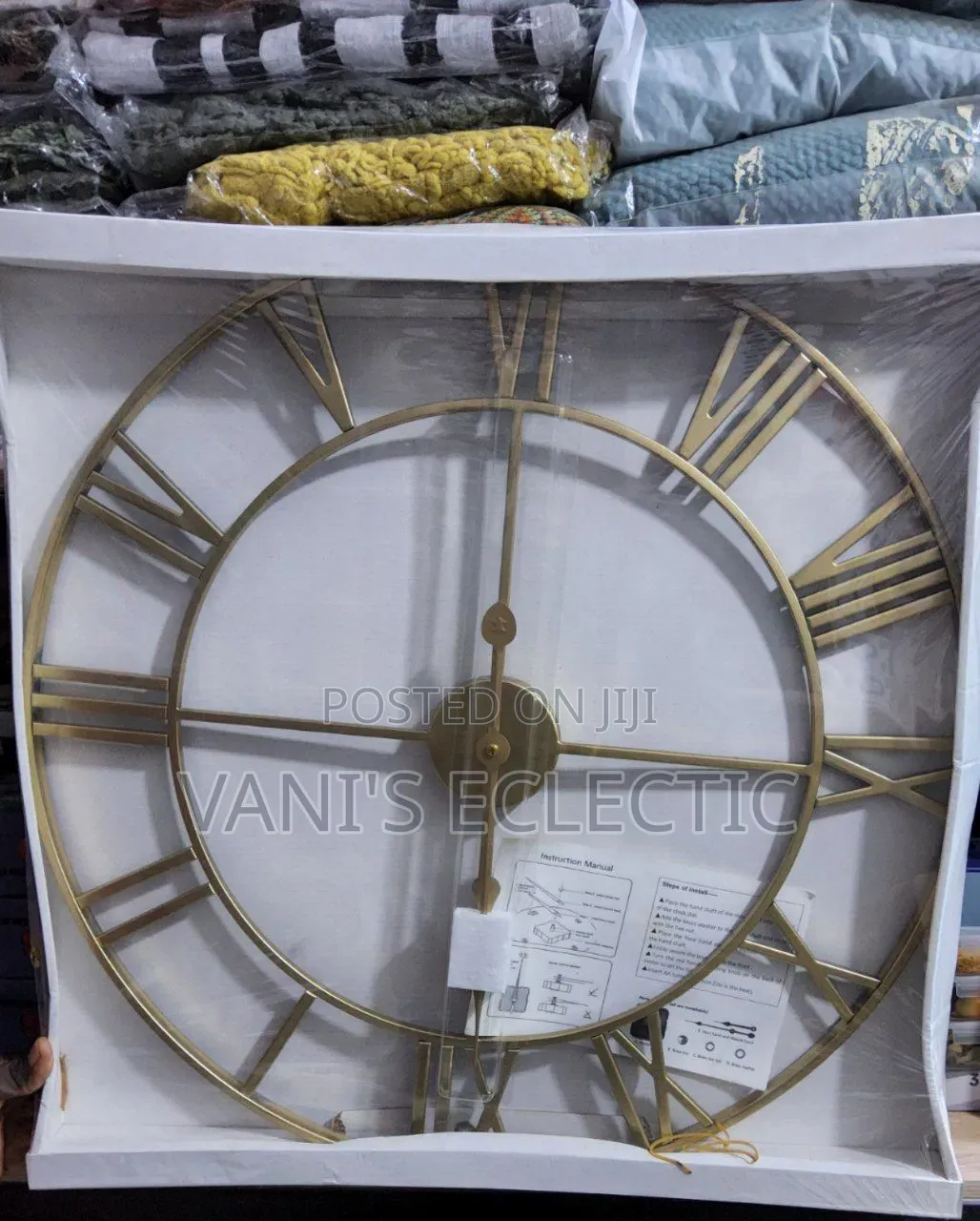 Elegant Vintage-Style Decorative Round Wall Clocks
