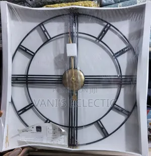 Elegant Vintage-Style Decorative Round Wall Clocks