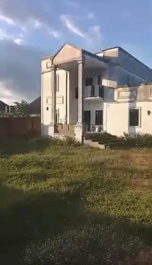 4bdrm Duplex in Benin City for sale