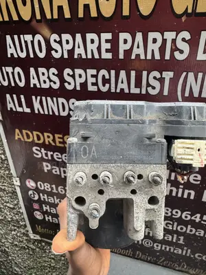 Toyota Crown DBA 2005 ABS Pump / ABS Modul