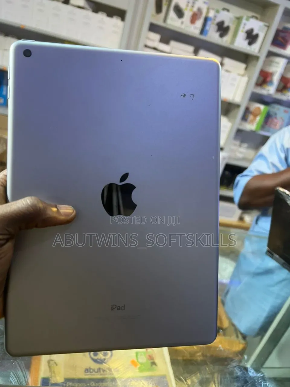 Apple iPad Wi-Fi 32 GB Silver