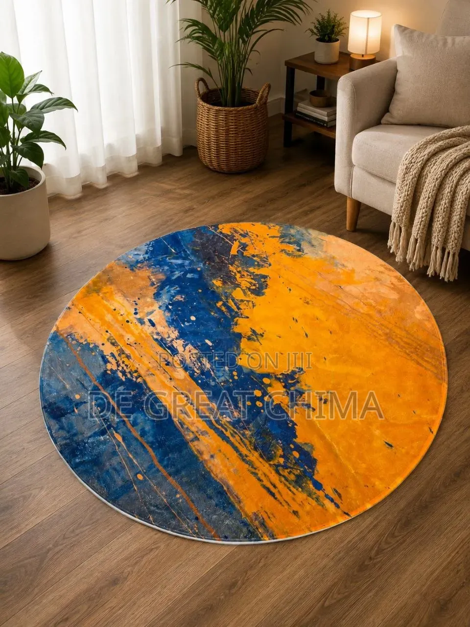 Round Quality High Grade Rug