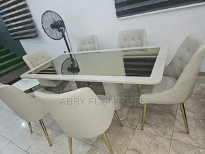 Dining Table by 6 Seaters