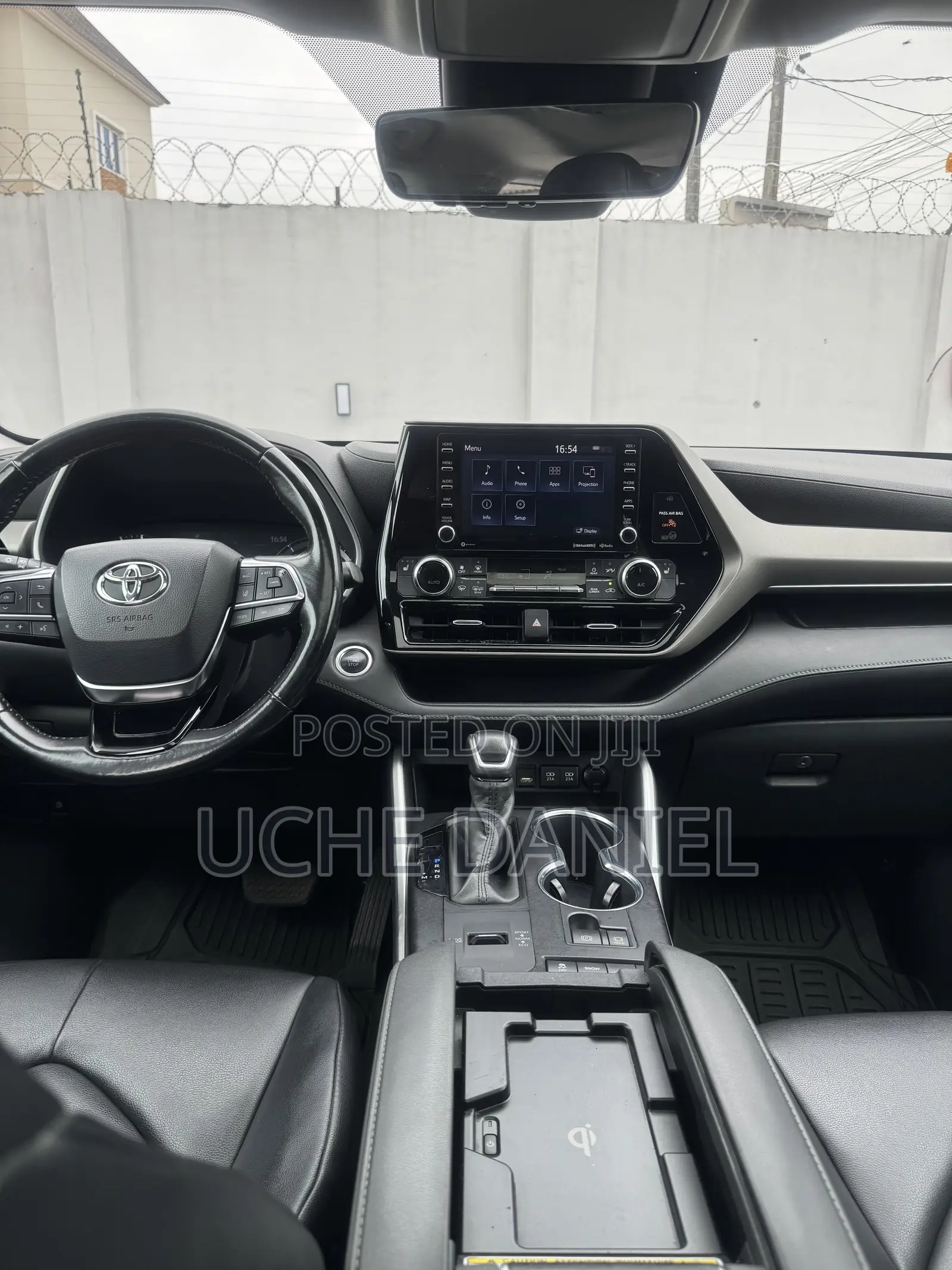 Toyota Highlander XLE AWD 2020 Silver
