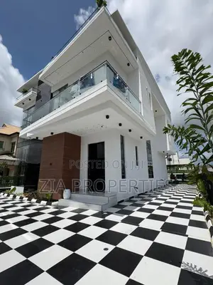 5bdrm Duplex in Sangotedo for sale
