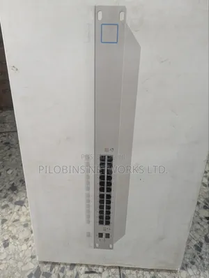 Ubiquiti Unifi Switch 24 Ports