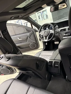 Mercedes-Benz C300 Luxury 4Matic Sedan AWD (3.0L 6cyl 7A) 2012 White