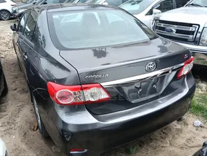 Toyota Corolla 2013 Gray