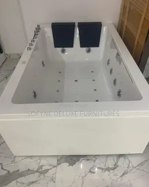 Jacuzzi Bathtub